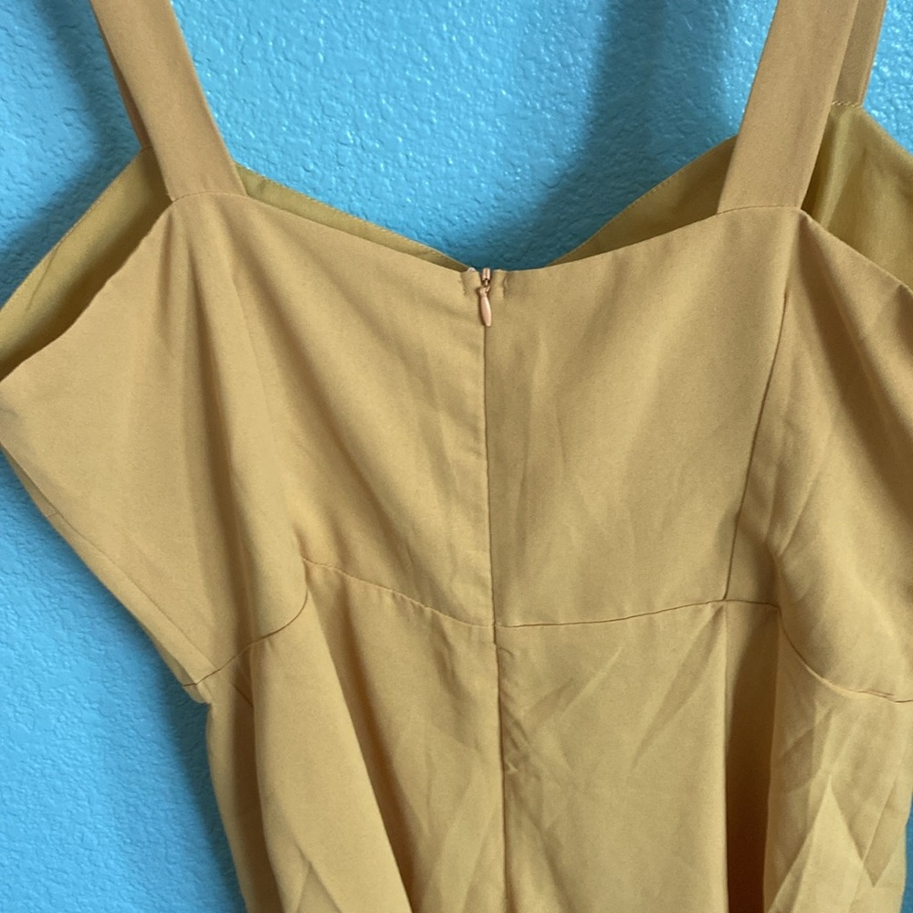 Romper - Picture 4 of 4